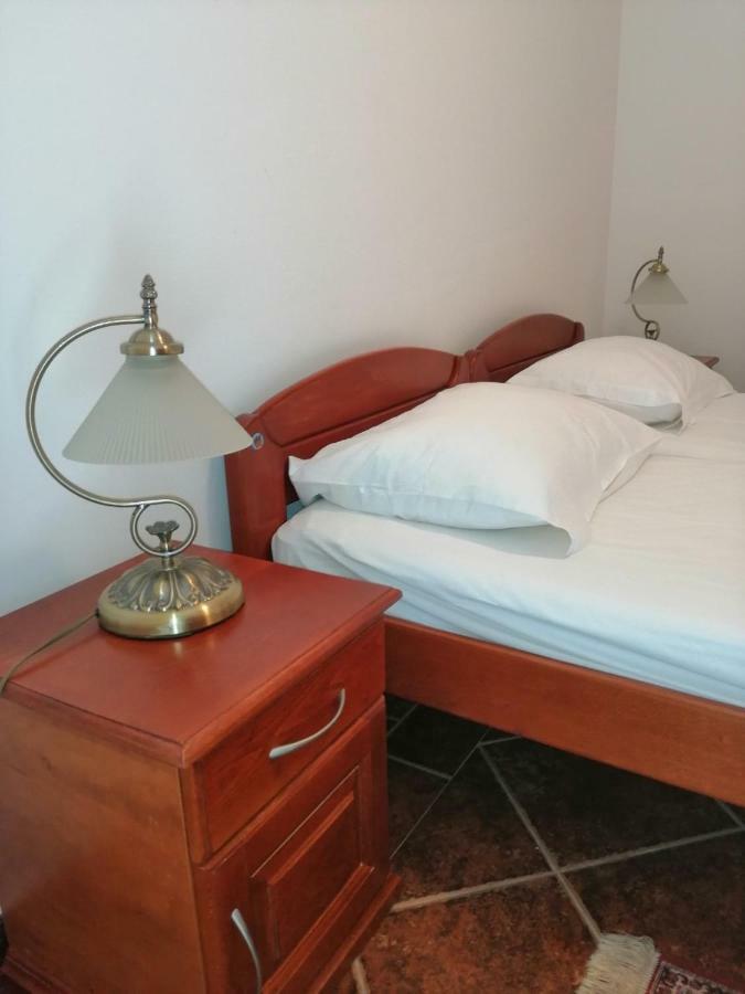 Apartments Mitrovic Podlicak Sveti Stefan Eksteriør bilde